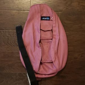 Over the shoulder small pack